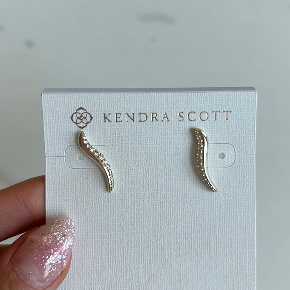 Kendra Scott earrings